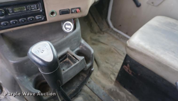 image for item DC5271 2001 Sterling L9500 dump truck