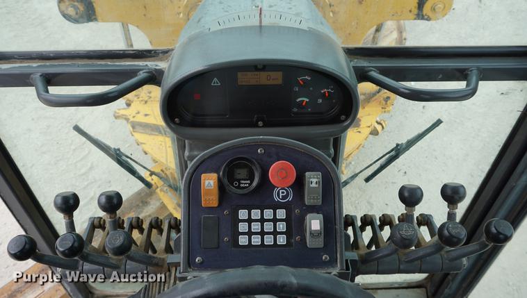 image for item DC5273 1989 Volvo G720B motor grader