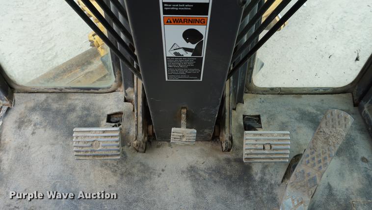 image for item DC5273 1989 Volvo G720B motor grader