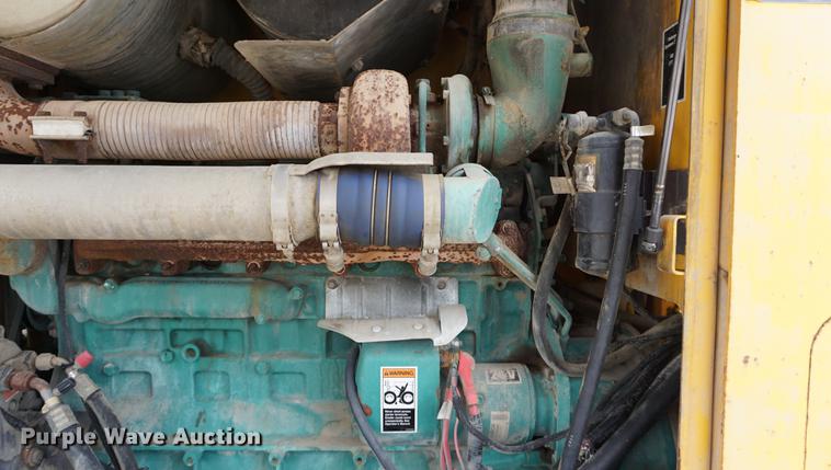 image for item DC5273 1989 Volvo G720B motor grader