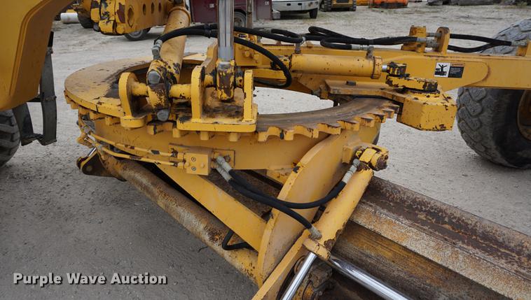 image for item DC5273 1989 Volvo G720B motor grader