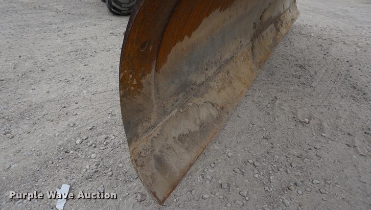 image for item DC5273 1989 Volvo G720B motor grader