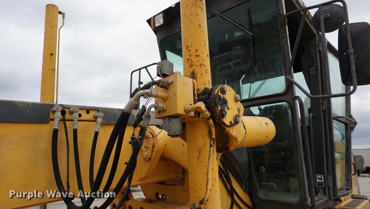 image for item DC5273 1989 Volvo G720B motor grader