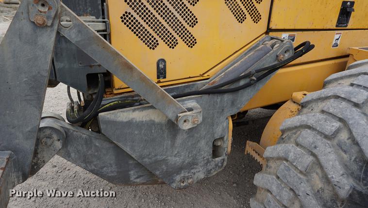 image for item DC5273 1989 Volvo G720B motor grader