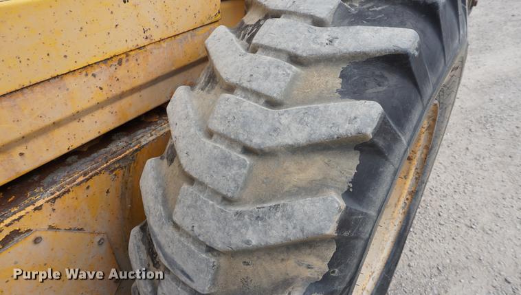 image for item DC5273 1989 Volvo G720B motor grader