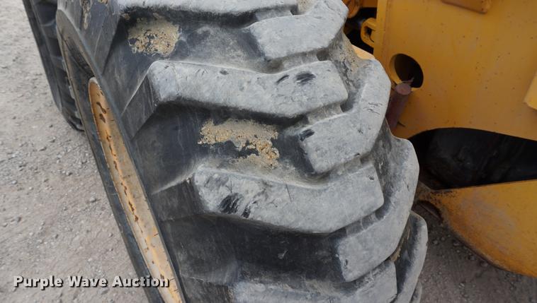 image for item DC5273 1989 Volvo G720B motor grader