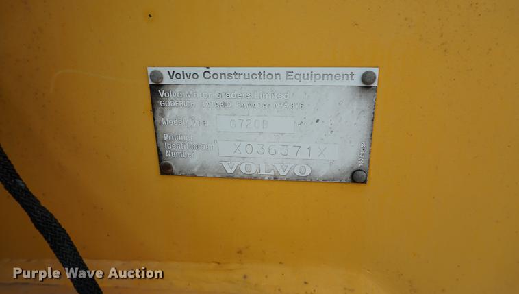 image for item DC5273 1989 Volvo G720B motor grader