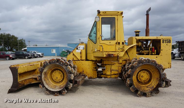 image for item DC5274 1973 Caterpillar 815B landfill compactor