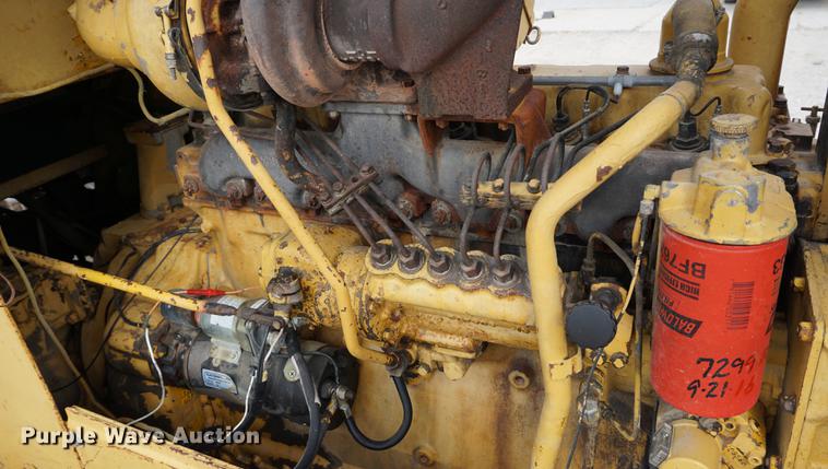 image for item DC5274 1973 Caterpillar 815B landfill compactor