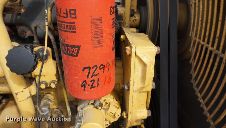 image for item DC5274 1973 Caterpillar 815B landfill compactor