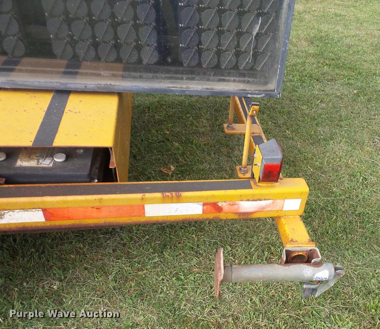 image for item DC5292 1998 American Signal message board