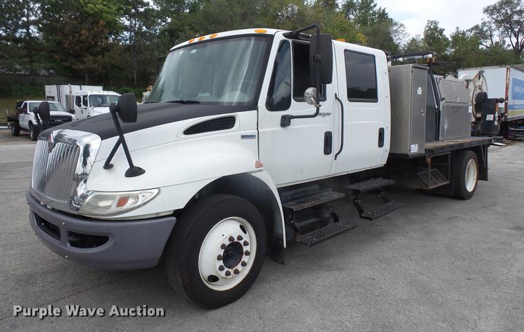 image for item DC5301 2009 International DuraStar 4300 jetter truck