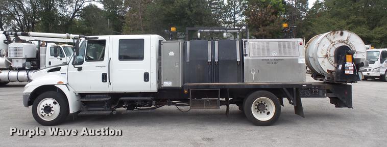 image for item DC5301 2009 International DuraStar 4300 jetter truck