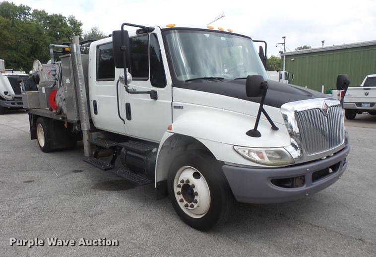 image for item DC5301 2009 International DuraStar 4300 jetter truck