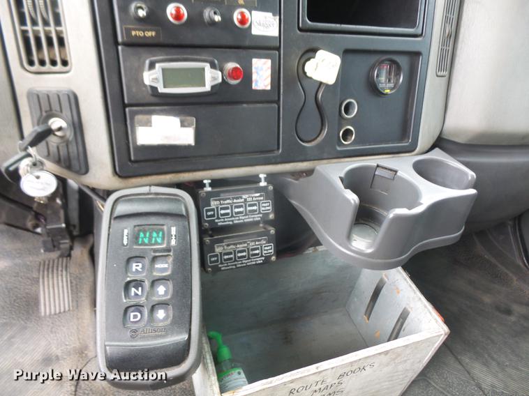 image for item DC5301 2009 International DuraStar 4300 jetter truck