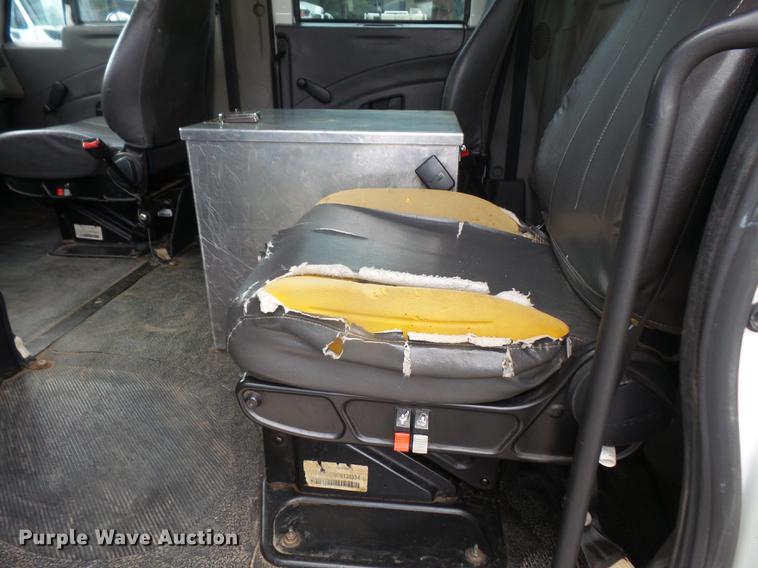 image for item DC5301 2009 International DuraStar 4300 jetter truck