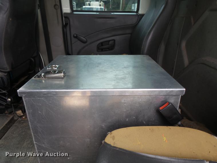 image for item DC5301 2009 International DuraStar 4300 jetter truck