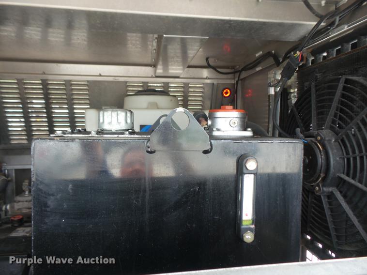 image for item DC5301 2009 International DuraStar 4300 jetter truck