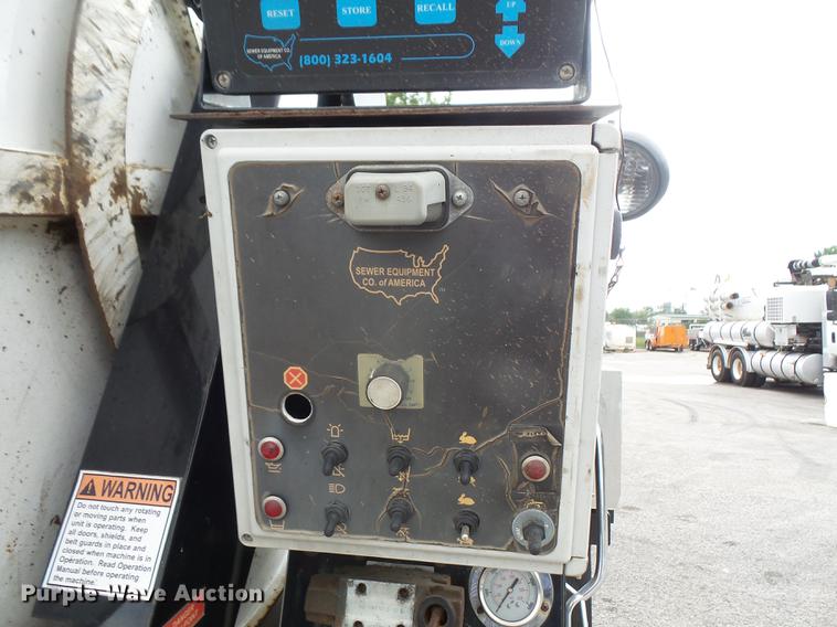 image for item DC5301 2009 International DuraStar 4300 jetter truck