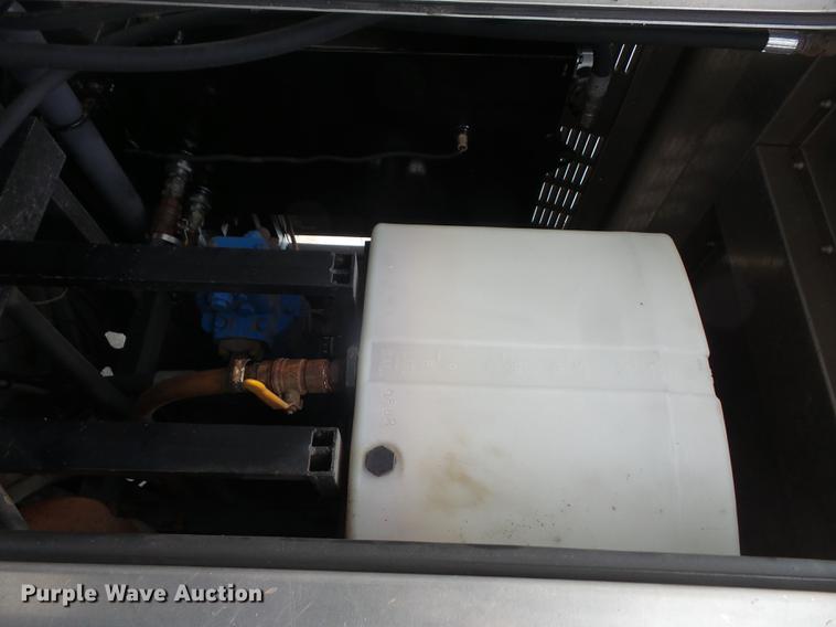 image for item DC5301 2009 International DuraStar 4300 jetter truck