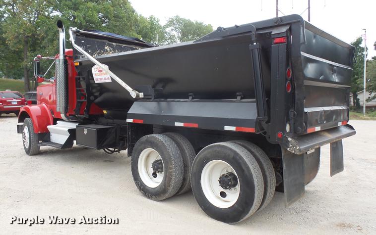 image for item DC5308 1985 Kenworth W900 dump truck