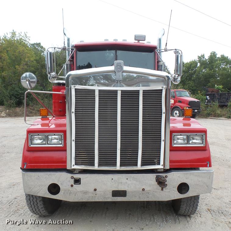 image for item DC5308 1985 Kenworth W900 dump truck