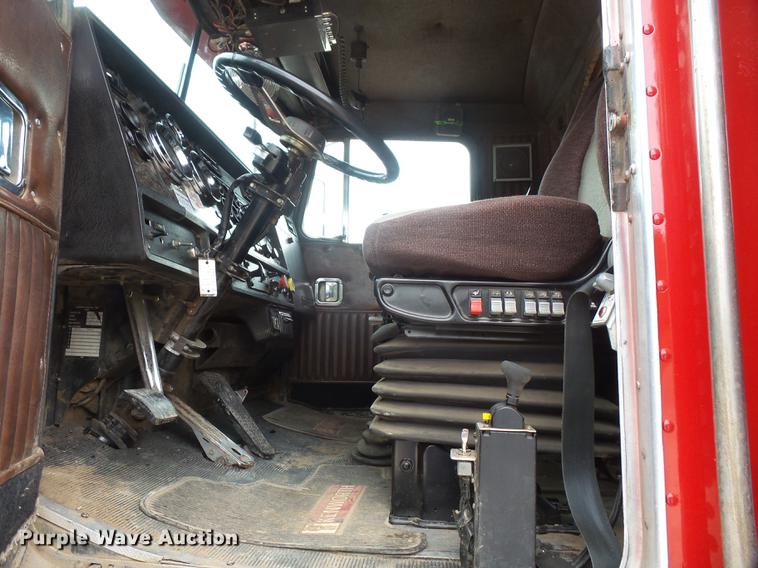 image for item DC5308 1985 Kenworth W900 dump truck