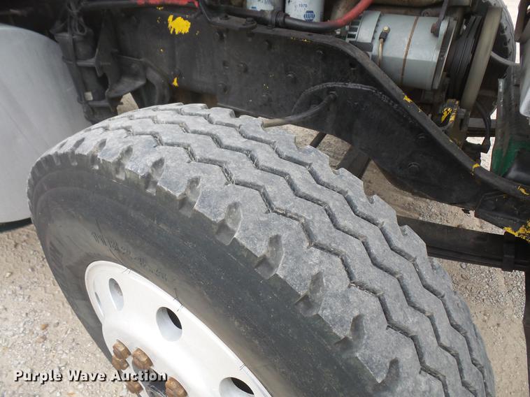 image for item DC5308 1985 Kenworth W900 dump truck