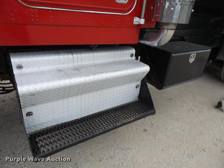 image for item DC5308 1985 Kenworth W900 dump truck