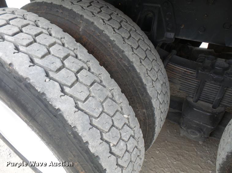 image for item DC5308 1985 Kenworth W900 dump truck