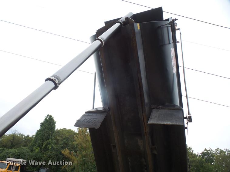 image for item DC5308 1985 Kenworth W900 dump truck