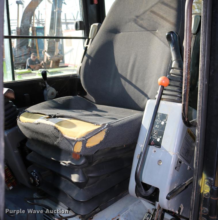 image for item DD0113 2003 Hyundai ROBEX55-3 compact excavator