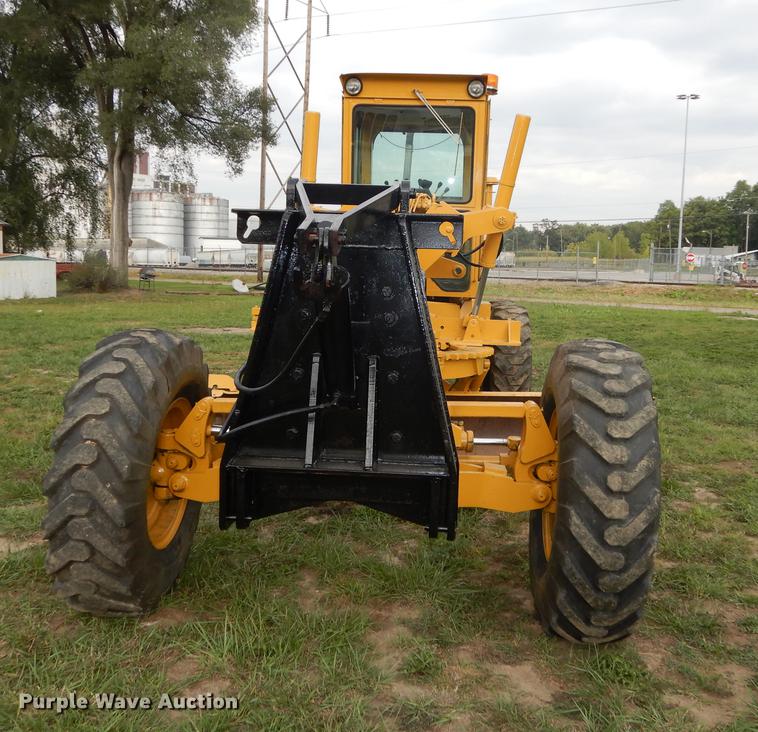 image for item DD0752 1978 Champion 720A motor grader