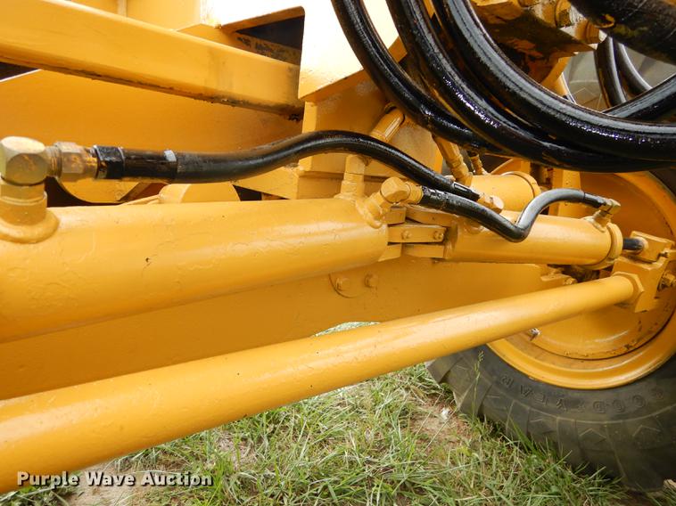 image for item DD0752 1978 Champion 720A motor grader