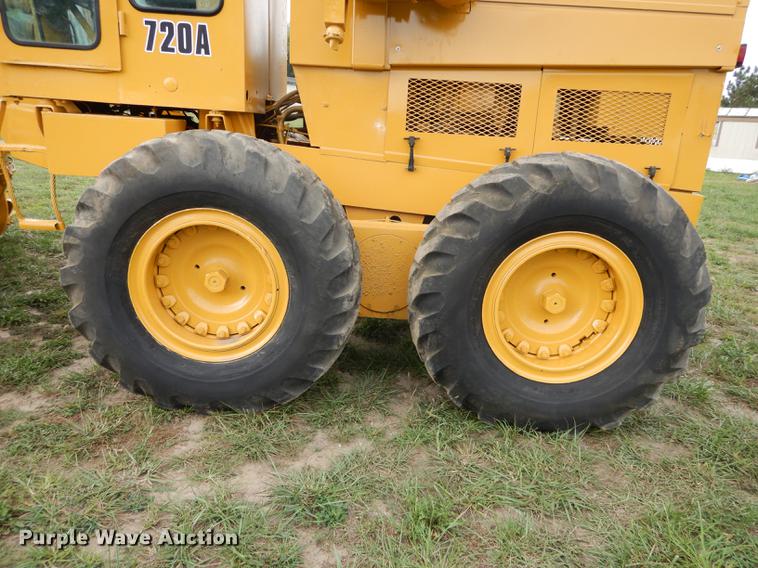 image for item DD0752 1978 Champion 720A motor grader
