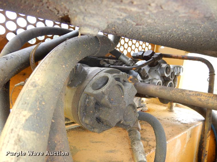 image for item DD0752 1978 Champion 720A motor grader