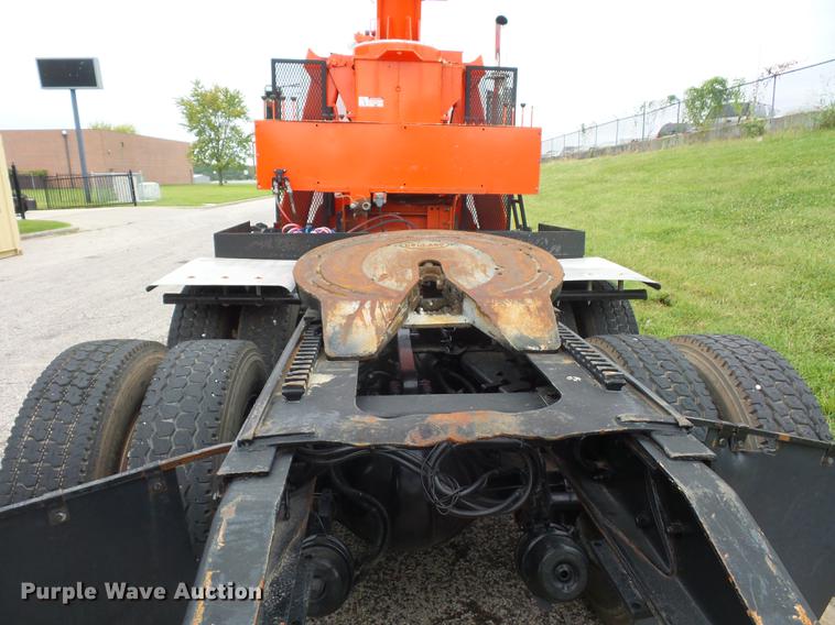 image for item DD2036 1993 Peterbilt 357 crane truck