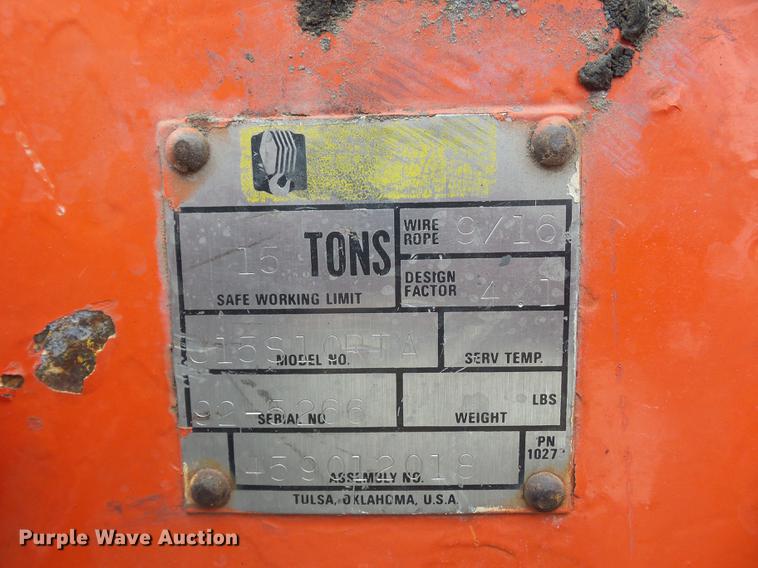 image for item DD2036 1993 Peterbilt 357 crane truck