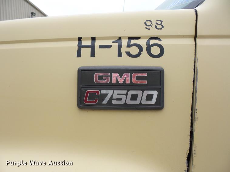 image for item DD2048 1998 GMC C7500 vacuum truck