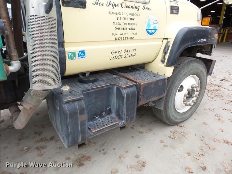 image for item DD2048 1998 GMC C7500 vacuum truck