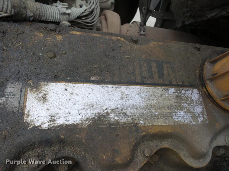 image for item DD2048 1998 GMC C7500 vacuum truck