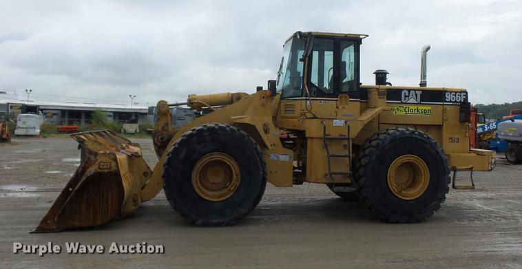 image for item DD2058 1998 Caterpillar 966F wheel loader