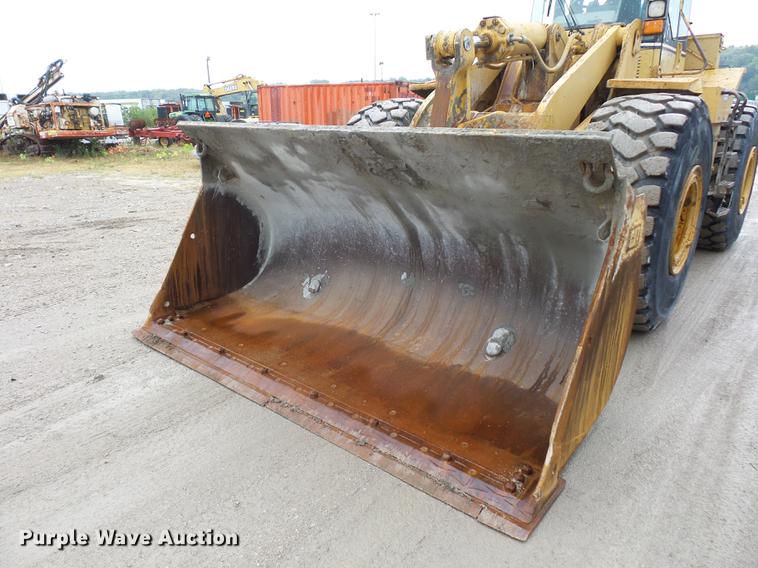 image for item DD2058 1998 Caterpillar 966F wheel loader