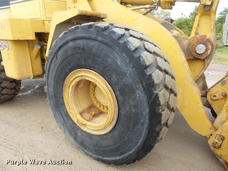 image for item DD2058 1998 Caterpillar 966F wheel loader