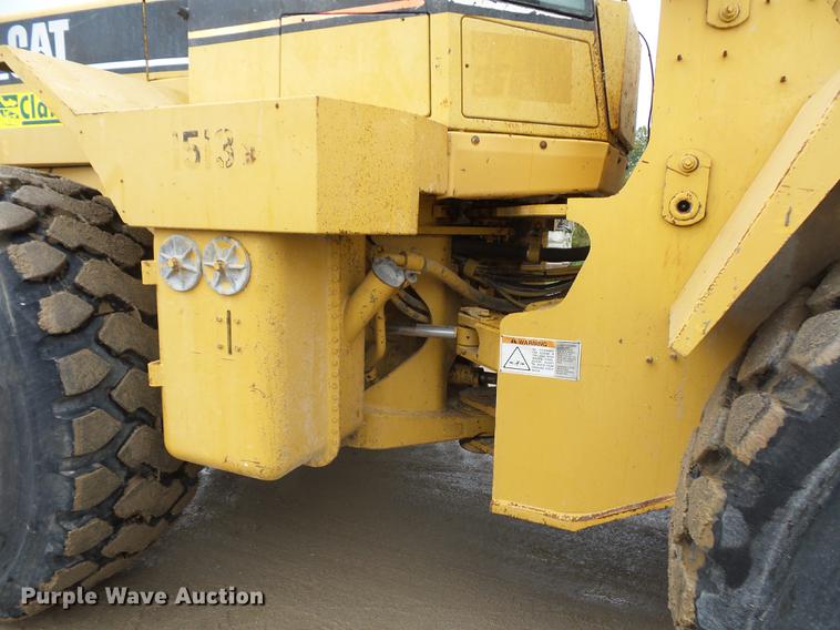 image for item DD2058 1998 Caterpillar 966F wheel loader