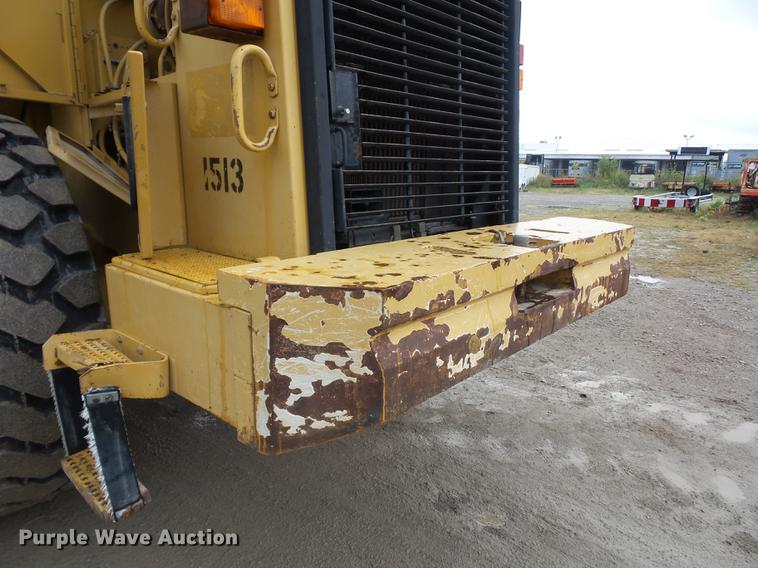 image for item DD2058 1998 Caterpillar 966F wheel loader