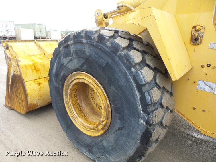 image for item DD2058 1998 Caterpillar 966F wheel loader