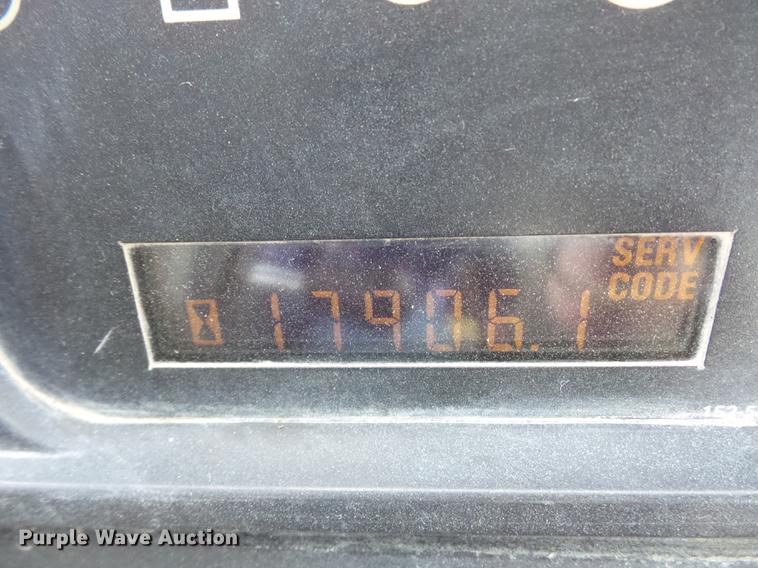 image for item DD2058 1998 Caterpillar 966F wheel loader