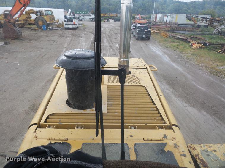 image for item DD2058 1998 Caterpillar 966F wheel loader