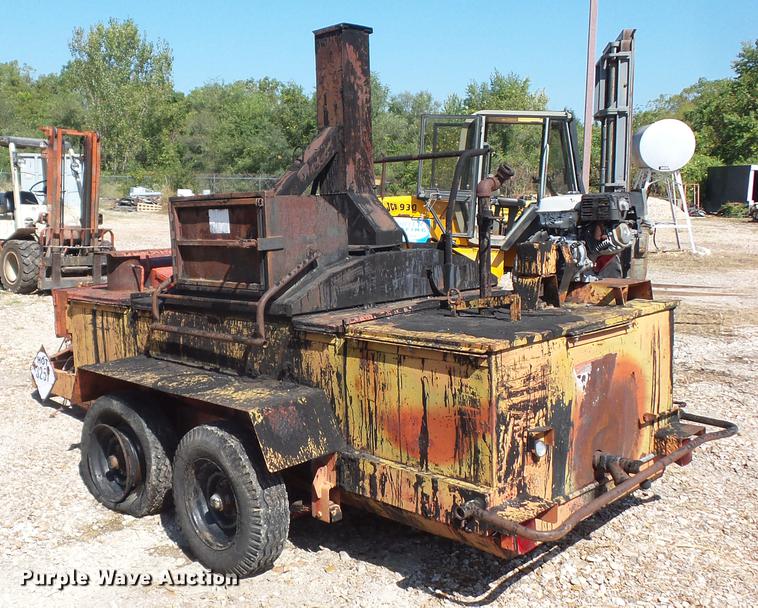 image for item DD2073 Cleasby tar pot kettle